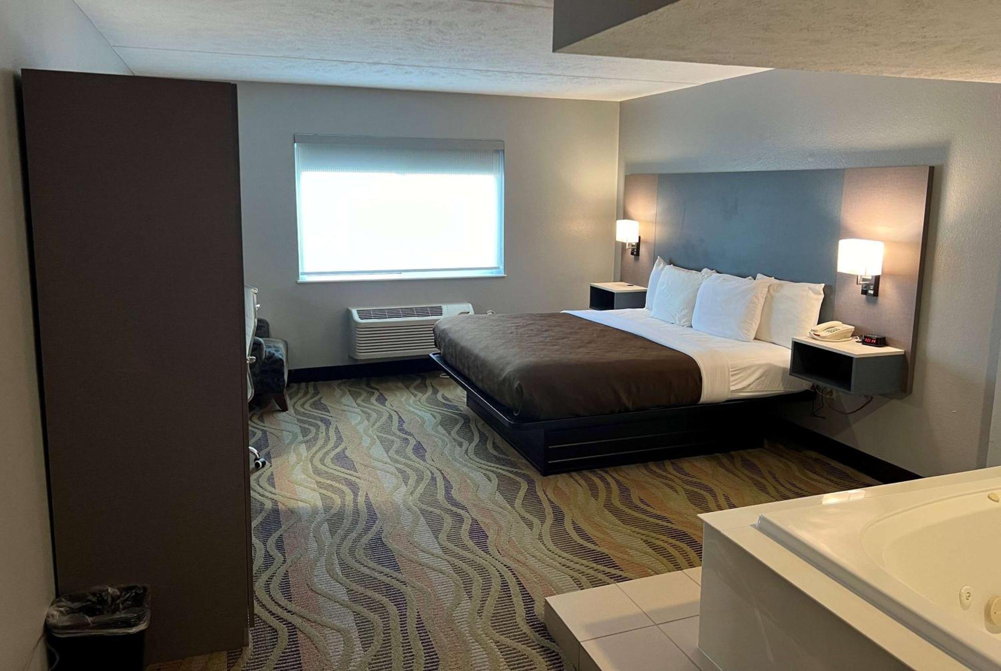 Americinn By Wyndham Republic Extérieur photo